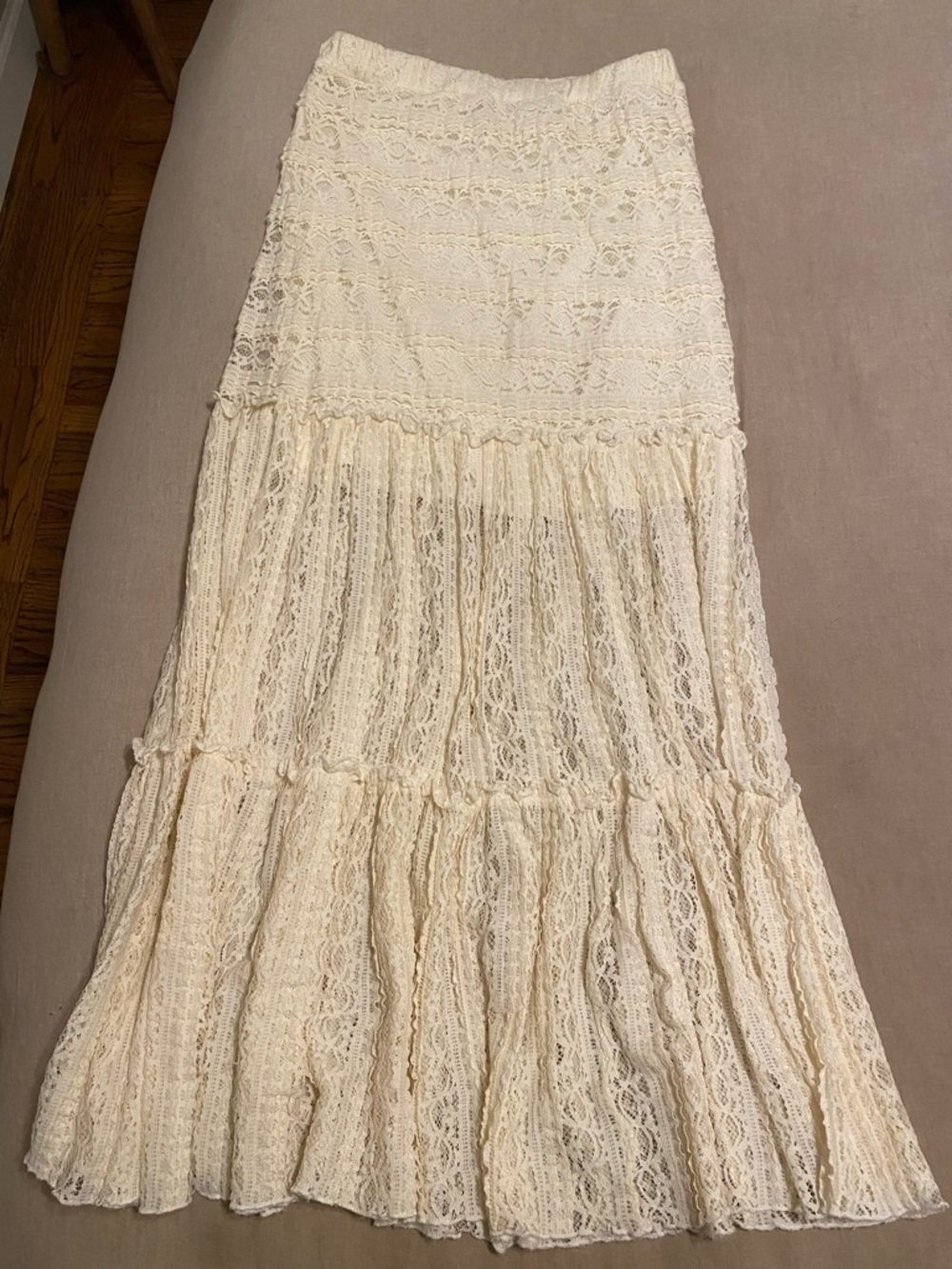 Vintage Y2K Boho Festival Lace Maxi Skirt Xhilaration Sz S - GREAT CONDITION!